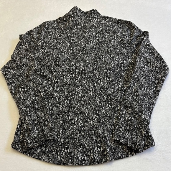 Spyder Ladies' Fleece Printed Half Zip, Multi (Black/White), Medium, NWT - Picture 9 of 16